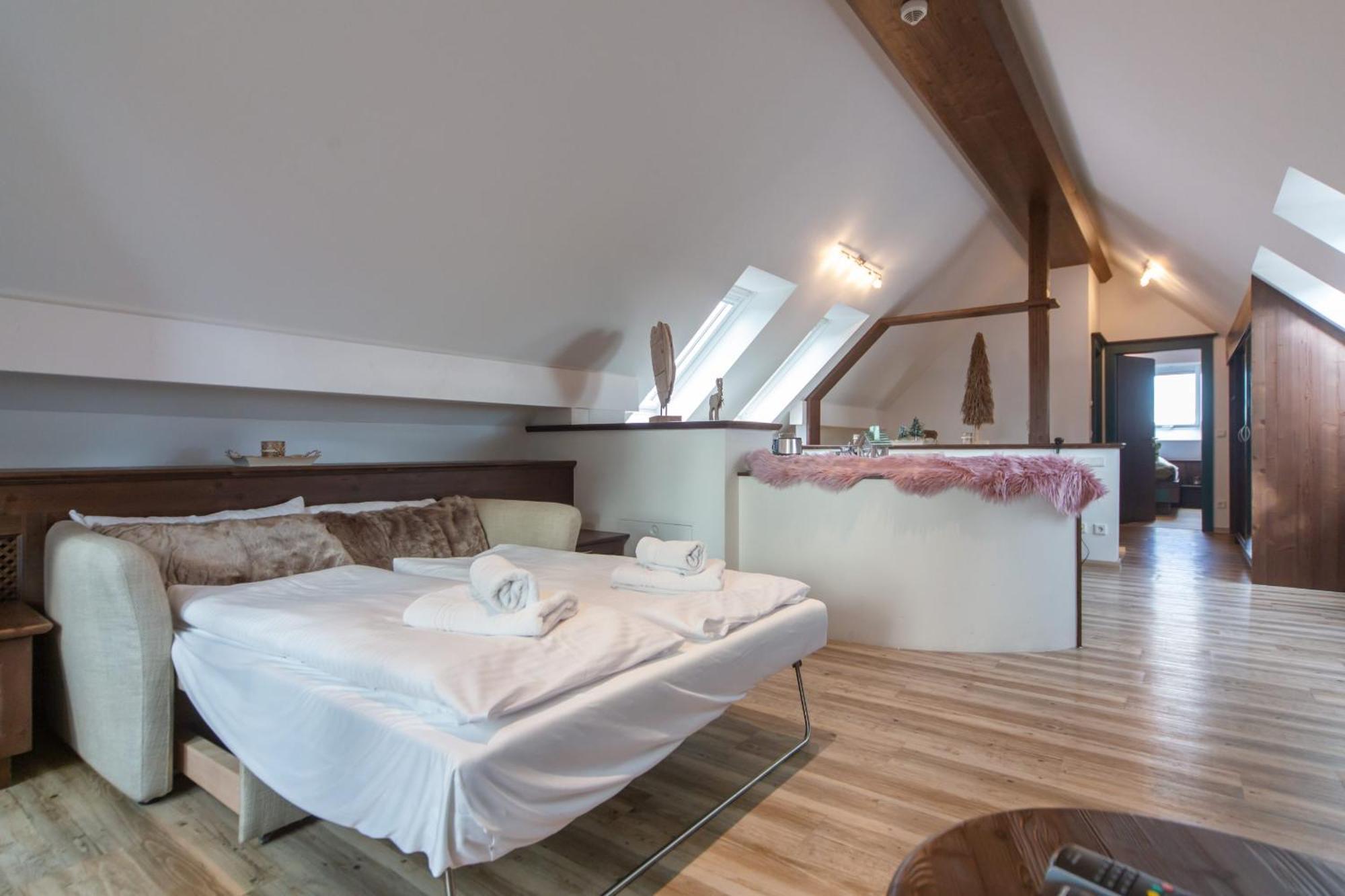 Hotel Restaurant Auerhahn Bad Wildbad Buitenkant foto