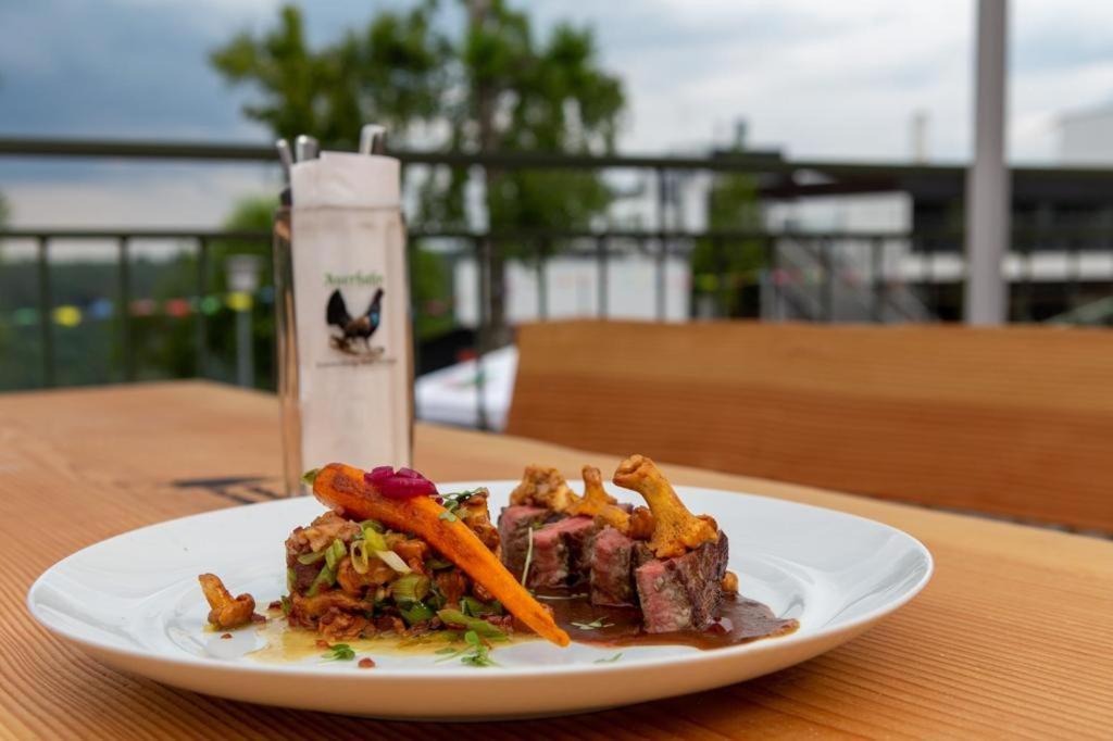 Hotel Restaurant Auerhahn Bad Wildbad Buitenkant foto