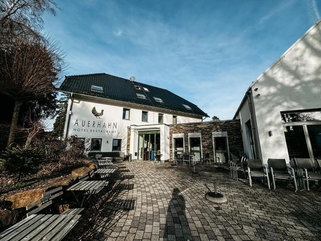 Hotel Restaurant Auerhahn Bad Wildbad Buitenkant foto
